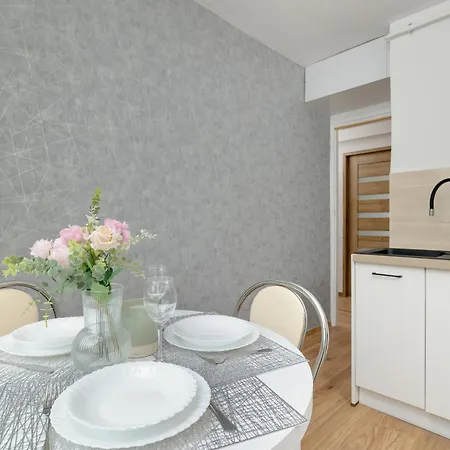 Comfortable With Balcony In By Rent Like Apartman Krakkó